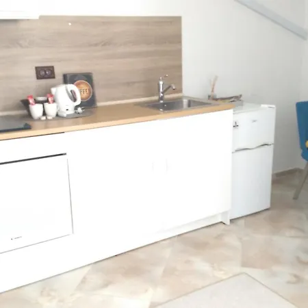 White Rose Guest Otel Burgaz