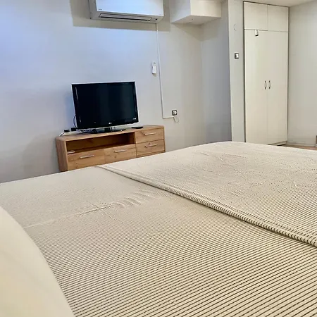 White Rose Guest Otel Burgaz