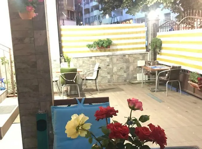 White Rose Guest Burgas City